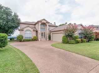 303 Harbor Landing Dr, Rockwall, TX 75032