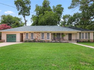 404 W Tom Green St, Brenham, TX 77833