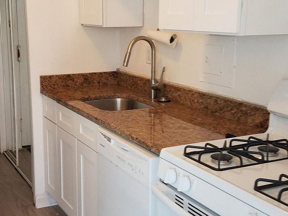 1st image of 1210 N Taft St APT 710