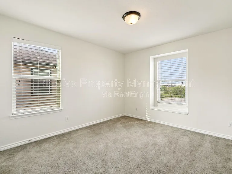3306 Putnam Flds — Photo 23