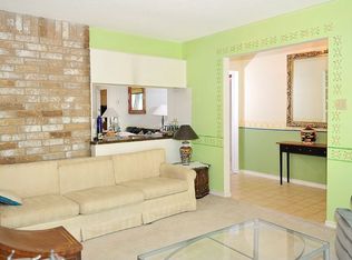 4 Postvine Ct, Spring, TX 77381