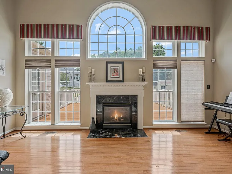 1117 Horizon View Pl — Photo 19
