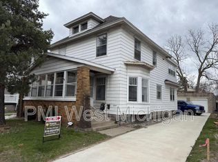865 Leonard St NW #A, Grand Rapids, MI 49504