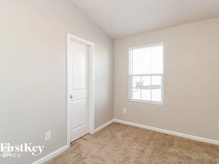 151 Bedrock Ct — Photo 11
