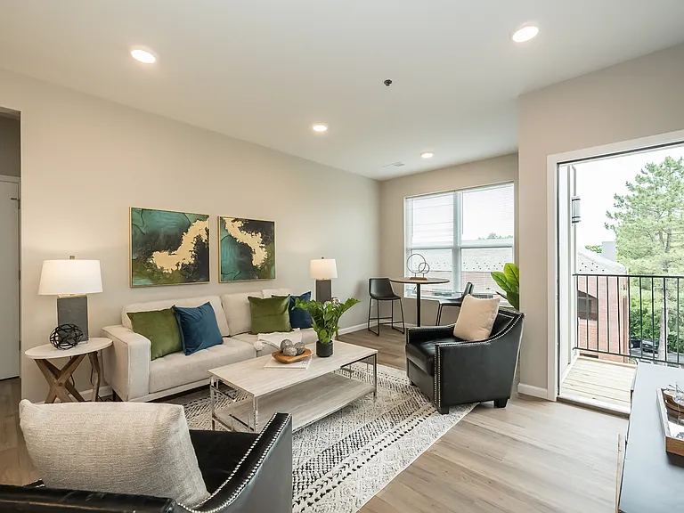 10809 Olive Blvd #304 — Photo 16