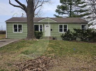 302 N Peck Dr, Independence, MO 64056