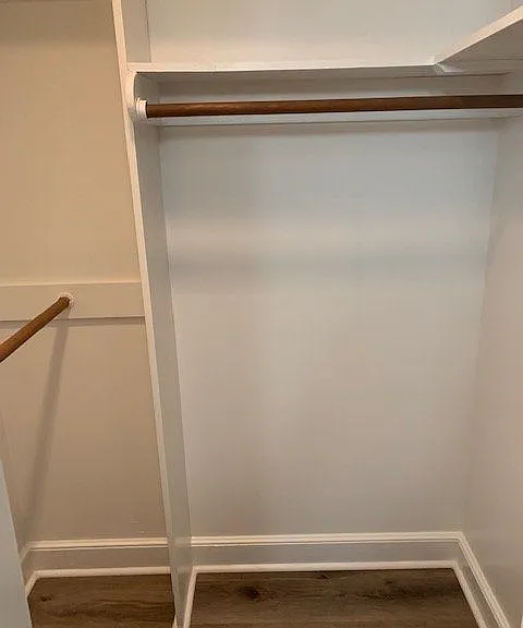 607 Main St #4 — Photo 9