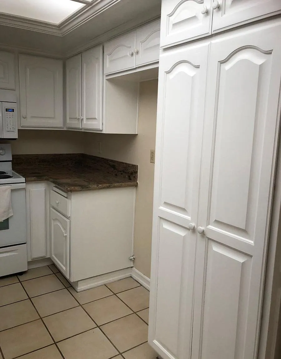 305 Whispering Pine Lane — Photo 2