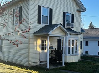 20 Lancaster Rd, Whitefield, NH 03598