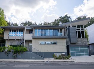 3535 Alana Dr, Sherman Oaks, CA 91403