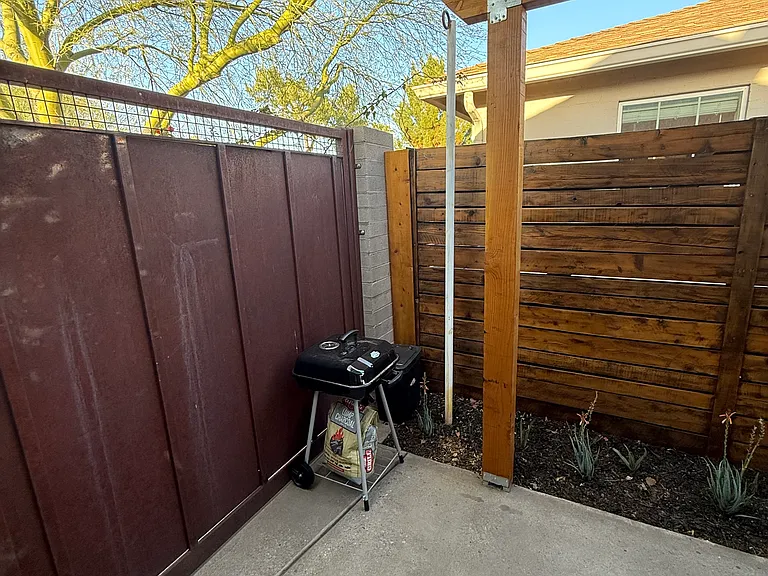W Coolidge St — Photo 15