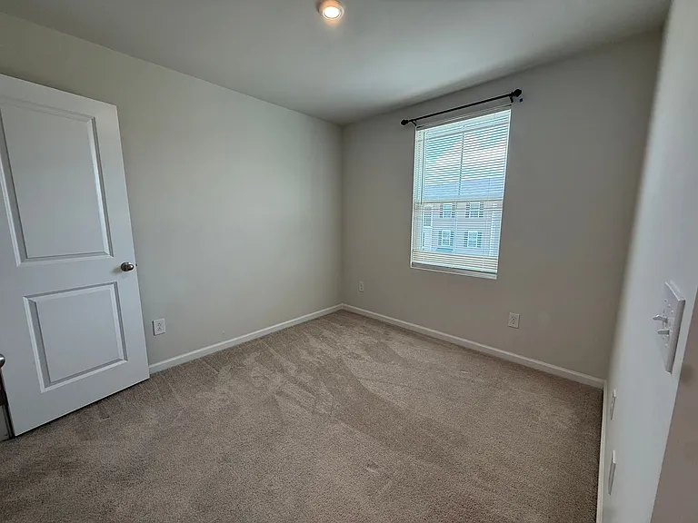 306 Parkridge Way — Photo 10