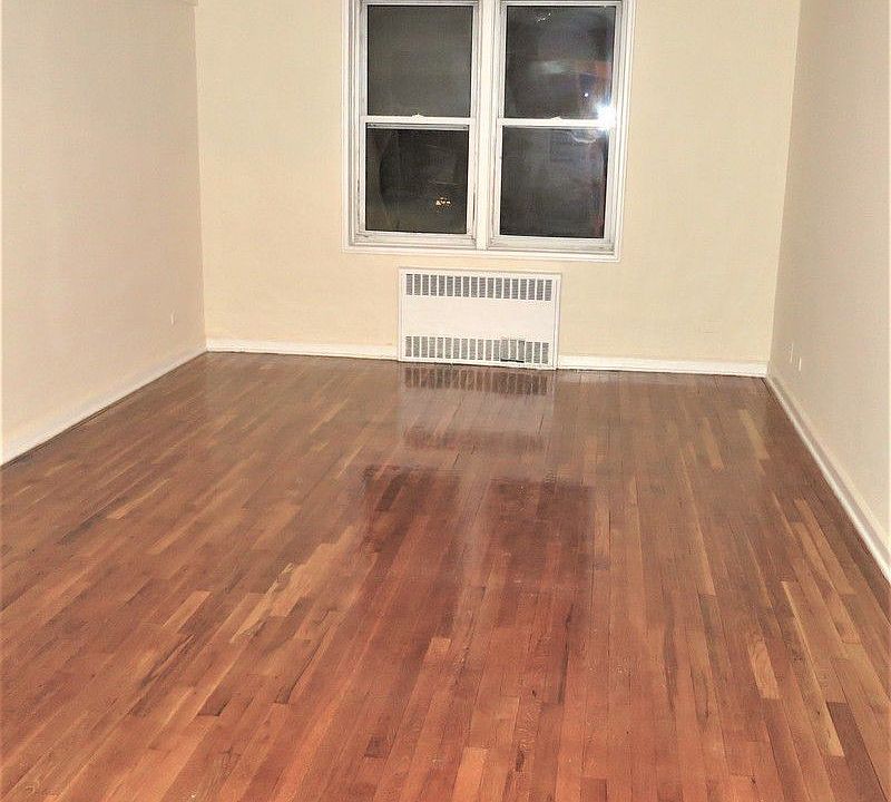 1st image of 14325 84th Dr APT 3B