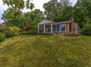 151 Woodland Rd, Beaver Falls, PA 15010