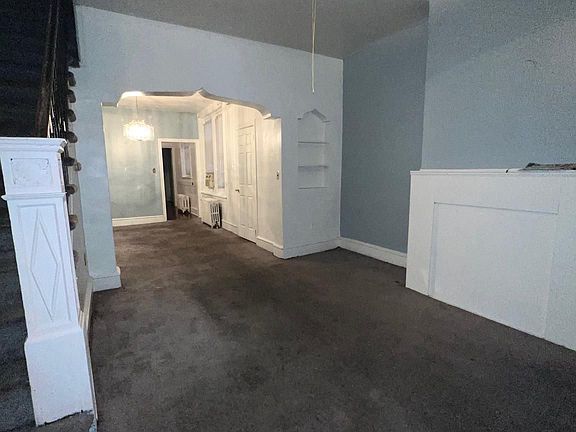 2nd image of 2234 W Cumberland St