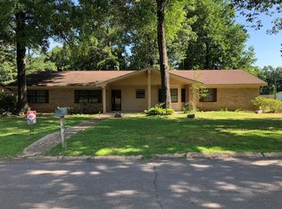 600 W 14th St, Hope, AR 71801