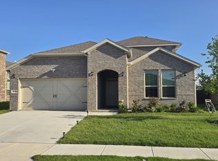6116 Crownmere Dr, Aubrey, TX 76227