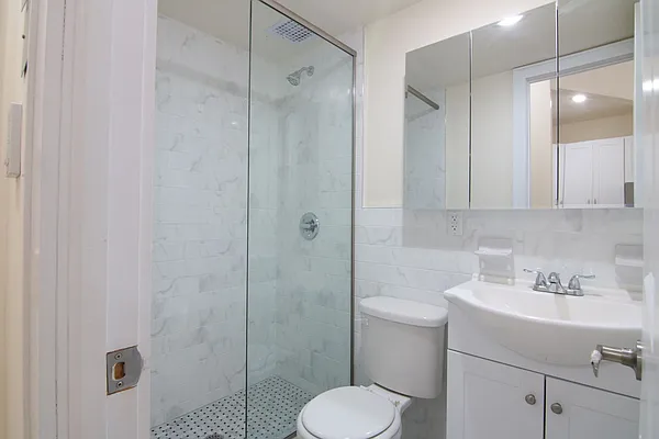 Rented by Guidance Realty Corp. | media 4