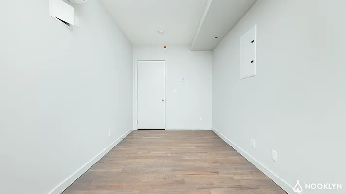 Rented by Nooklyn NYC LLC | media 12