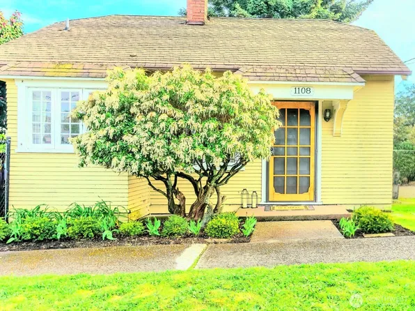 1108 43rd Street S, Tacoma, WA 98418