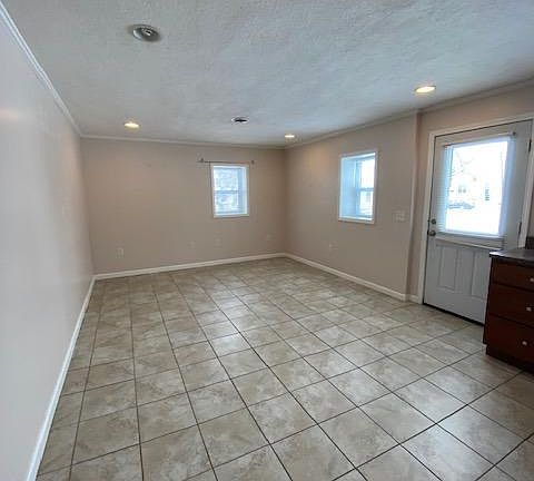 2nd image of 508 N Franklin St APT B