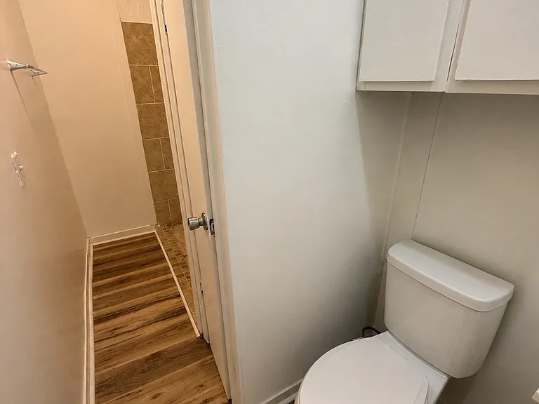 902 Lindsey Dr — Photo 17