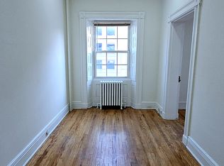 20 W Franklin St APT 1, Baltimore, MD 21201