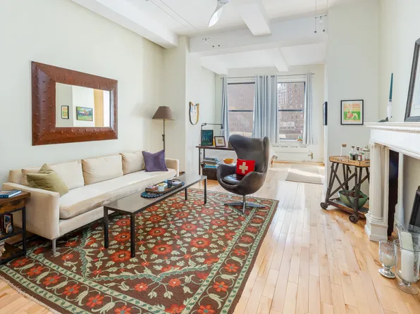 3 Hanover Square 13E image 1 of 9