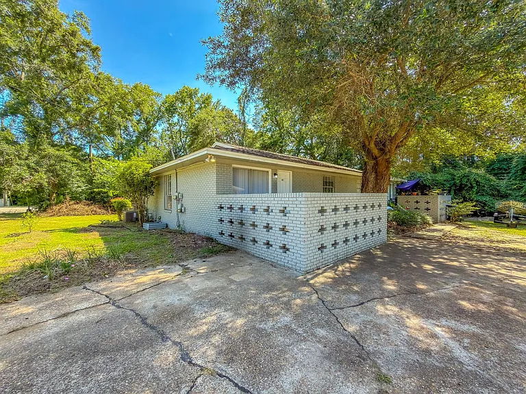 2402 Atlas Rd #1 — Photo 35