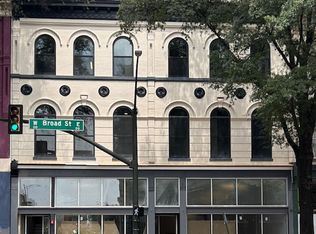 2 E Broad St, Richmond, VA 23219