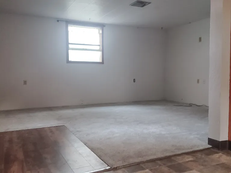 721 Helena Ave — Photo 5