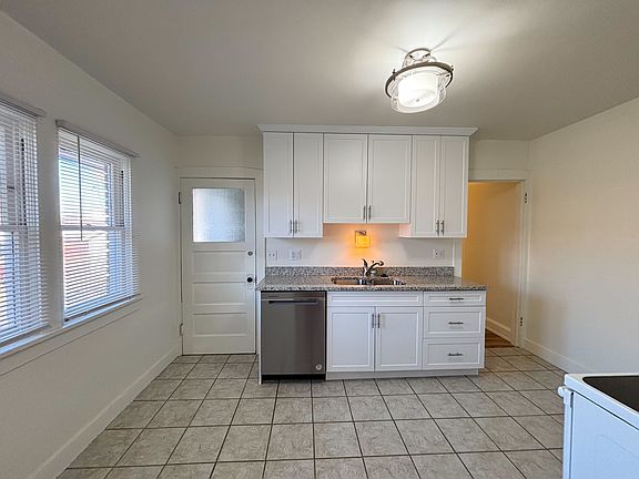 4th image of 359 E Williams Ave #2B-1Ba-1200Sqft