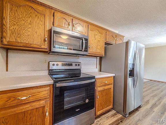 5th image of 1129 Lacy Dr