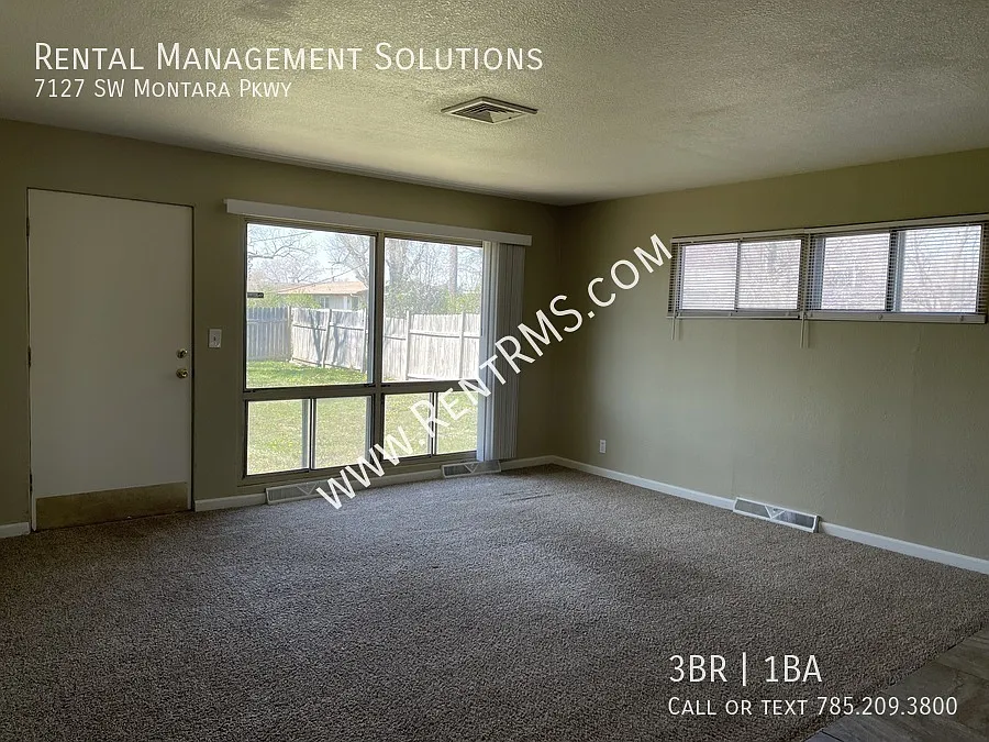 *Washburn Rural School District* 7127 Sw Montara Pkwy- 3 Bed/1 Bath- Duplex — Photo 3