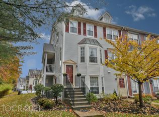 1324 Lavender Ct, Mahwah, NJ 07430