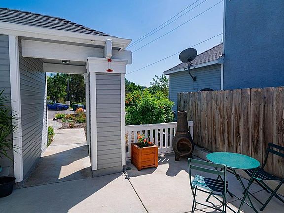 5th image of 1855 Corte Segundo