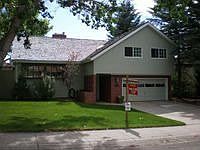 1st image of 2456 Park Ave