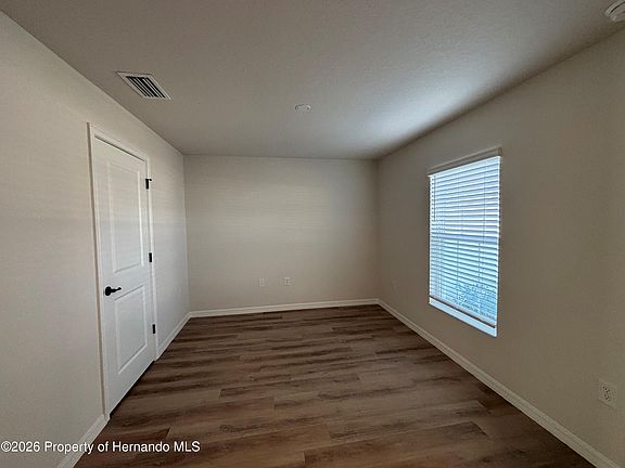 4th image of 14473 Cedarwood Ave