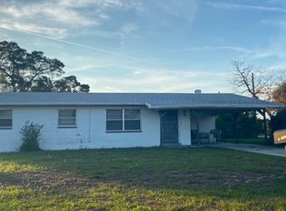 315 Woodham Ave, Frostproof, FL 33843