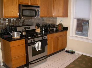 2865 W Dickens Ave APT 3, Chicago, IL 60647