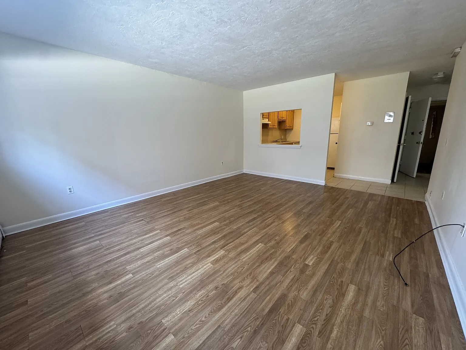 1 bed, $2,500 — Photo 1