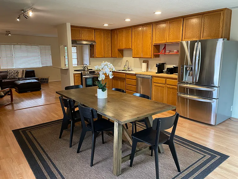 4135 Epanow Ave — Photo 14