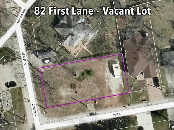 82 1st Ln, Wasaga Beach, ON L9Z 2G3