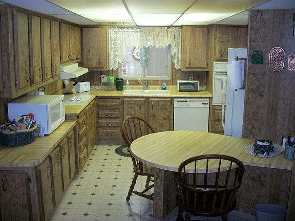 4th image of 10414 Peacock Hill Ave Space 48