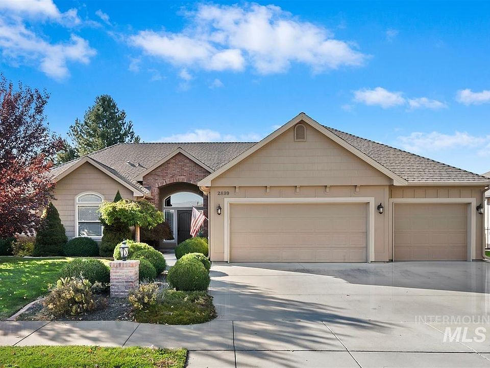 1st image of 2899 N Silverleaf Way