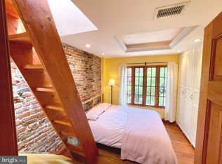 1039 Cecil Pl NW, Washington, DC 20007