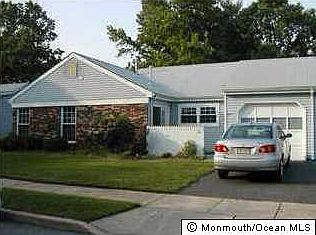 2nd image of 11 Carnation Dr #A