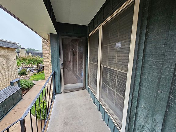 3rd image of 7727 Meadow Park Dr APT 214