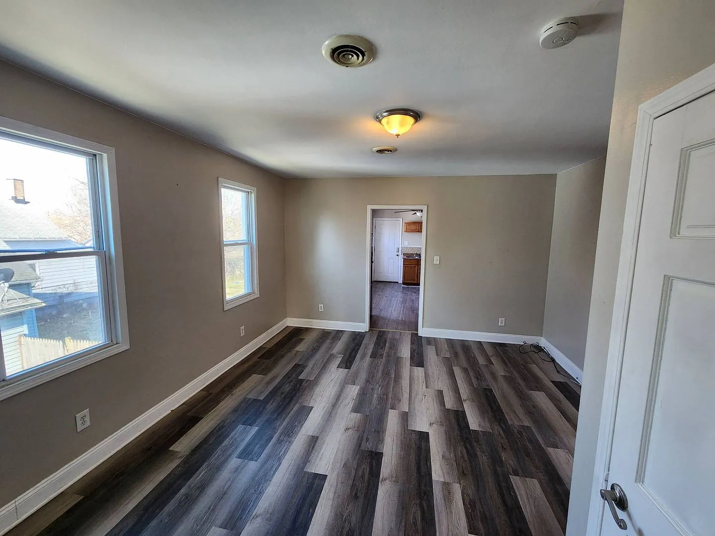5917 Cable Ave LLC — Photo 2