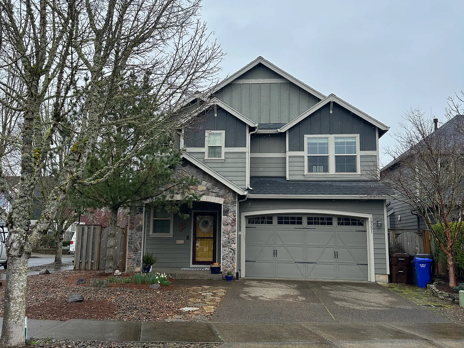3 bed, 1756 sqft, $2,995 — Photo 1